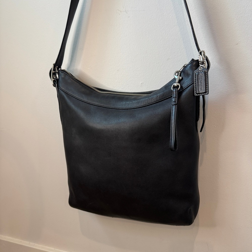 Vintage Coach Legacy Black Leather Crossbody Shoulder Bag Hobo Silver Hardware